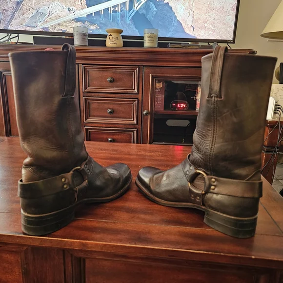 Frye Dark Brown Leather Western Boots - Picture 4 of 8
